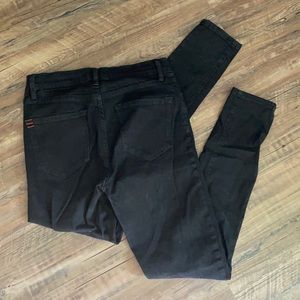 BDG 26W Twig High Rise Black Skinny Jeans